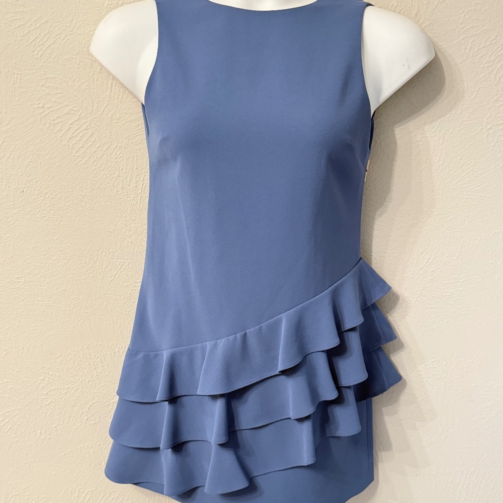 Alice + Olivia size 4 Clive Asymmetric Ruffle Dress blue sleeveless excellent